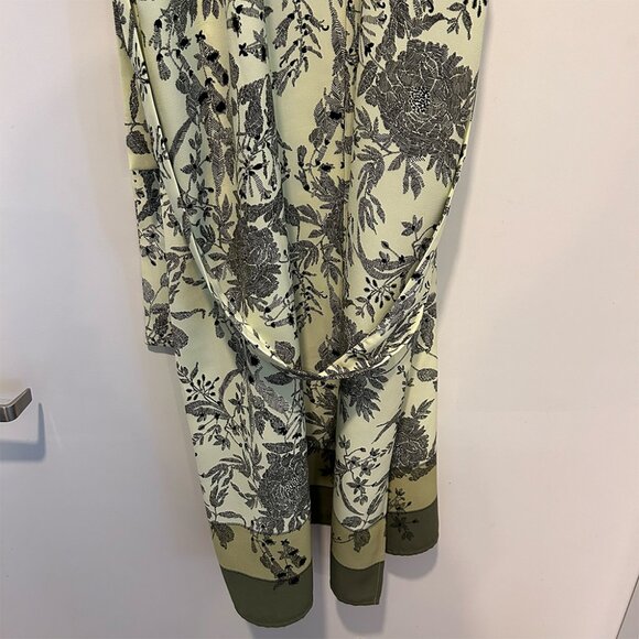 Women’s Midi Floral Dress Medium - Picture 4 of 5